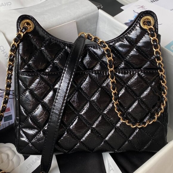 CHANEL 19 Small Flap Bag – Black Shiny Crumpled Calfskin w/ Gold Hardware - Picture 3 of 7